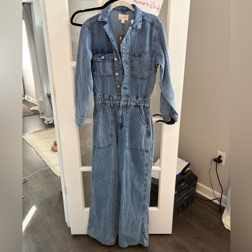Universal Thread Light Blue Denim Jacket